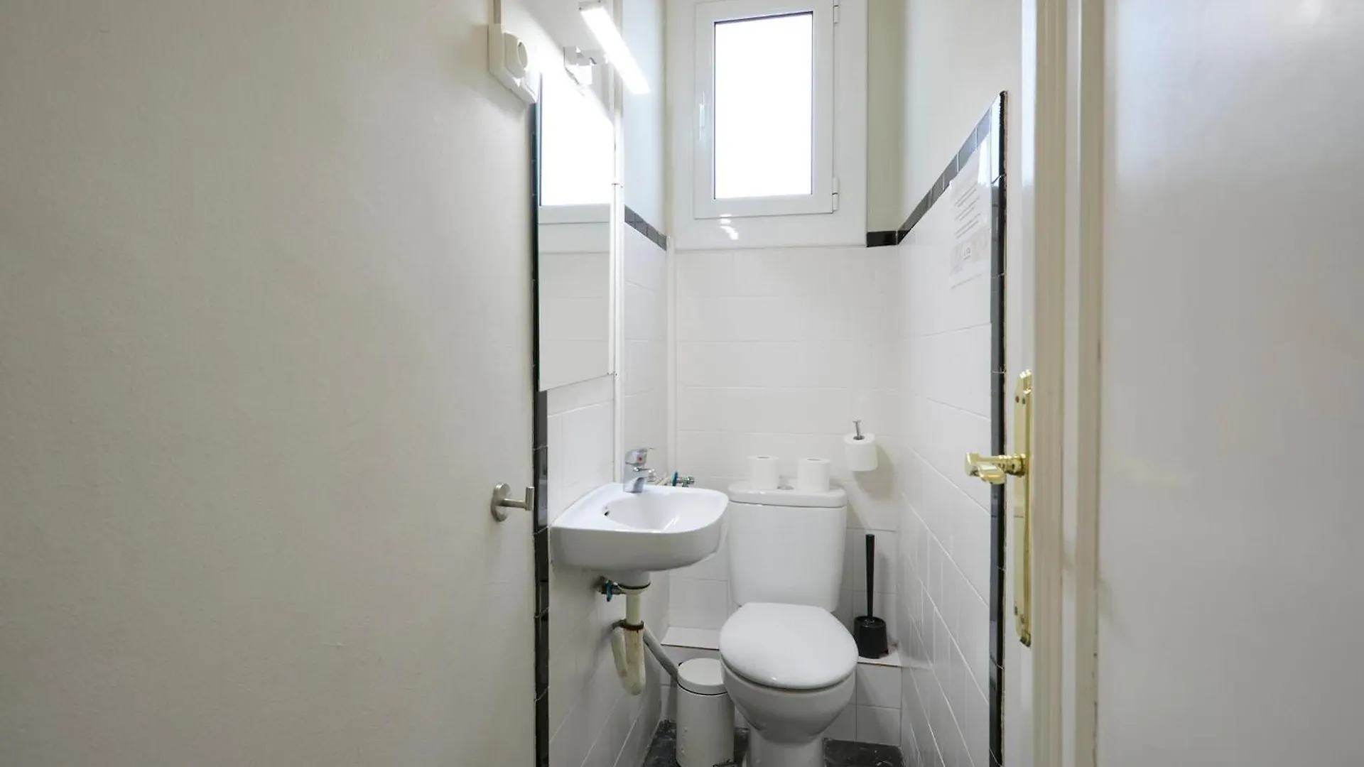 63Par1016- Sunny Apartment In Paralel Barcelona 0*,
