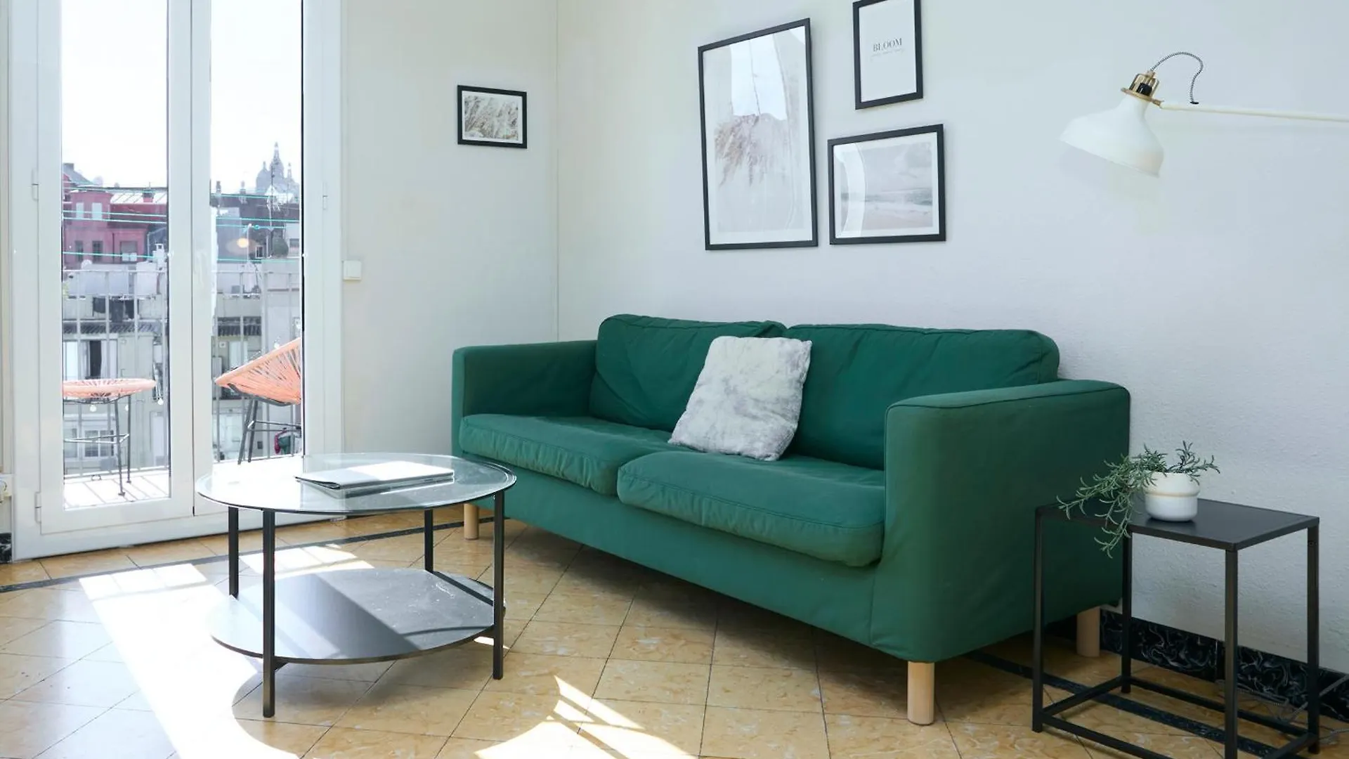 63Par1016- Sunny Apartment In Paralel Barcelona